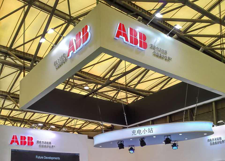 中國(guó)國(guó)際鋰電工業(yè)展覽會(huì)：新能源汽車、動(dòng)力電池、充電樁成焦點(diǎn)